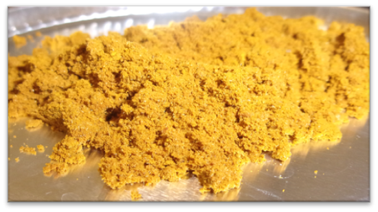 Das trockene Futtermittel (Quelle: AGRANO GmbH & Co. KG)